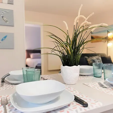 Διαμέρισμα Moderne 3* Avec Balcon, Proche Du Et Plage, Parking Privatif, Wi-fi Inclus - Fr-1-239-862